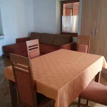 Kobarika Apartman